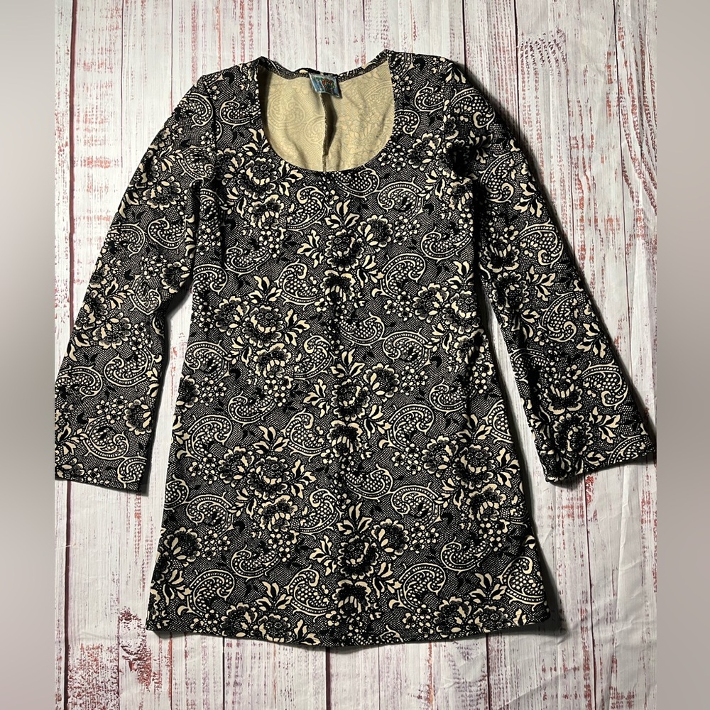 Tripp NYC Beige and Black Patterned stretch mini dress
